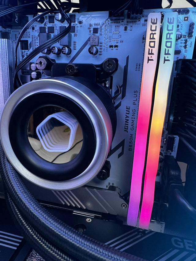 RTX 5070ti | Ryzen 7 7800X3D - Techbytes