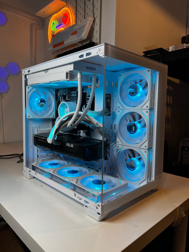 RTX 5070 | Ryzen 7700 - Techbytes