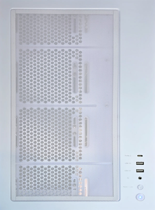 RTX 5080 | 9800X3D - Techbytes