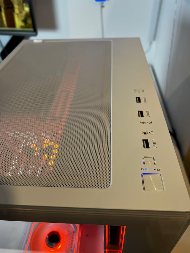 RTX 5070 | Ryzen 7700 - Techbytes