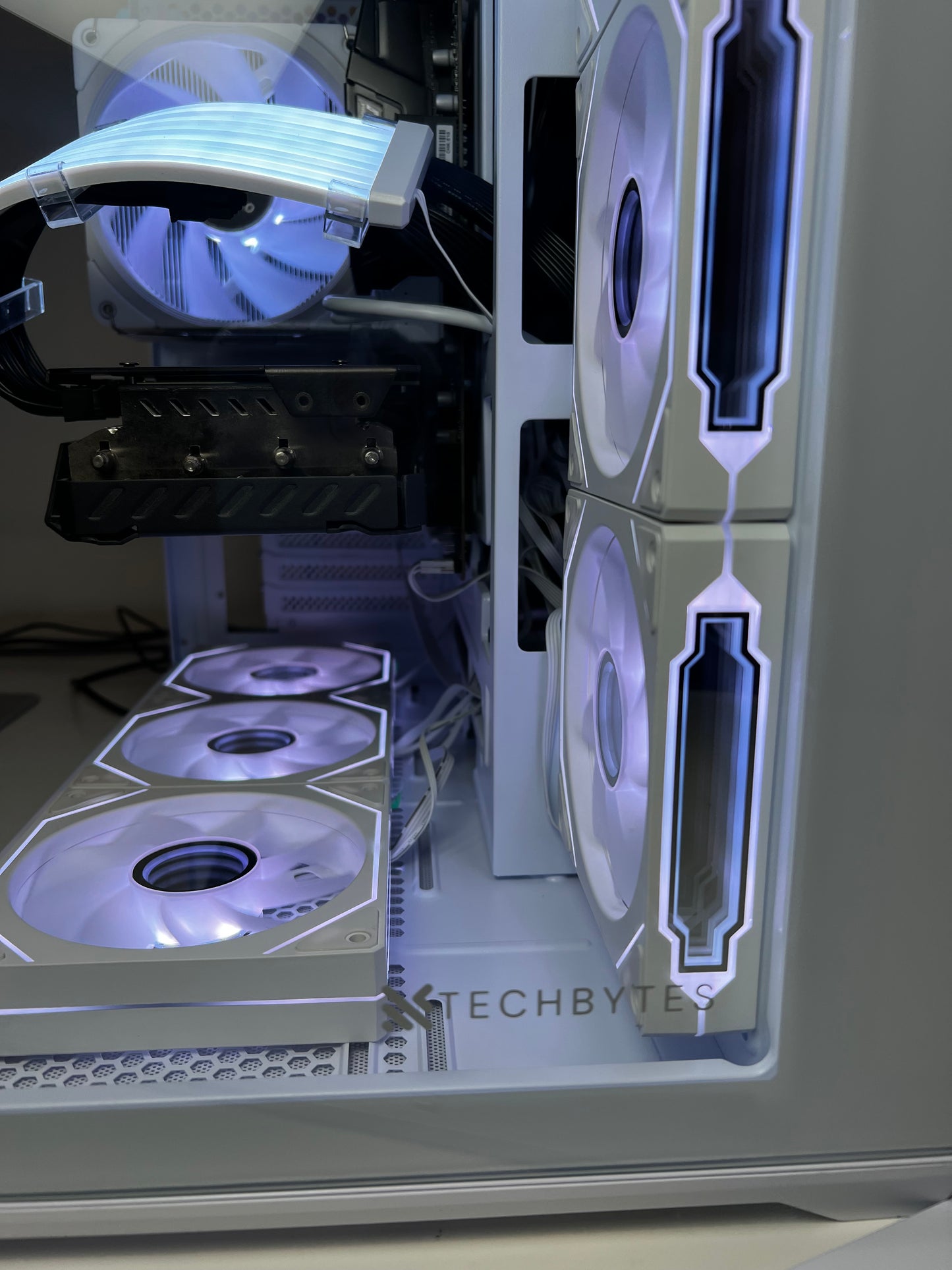 RTX 3070 | i5 12400f - Techbytes
