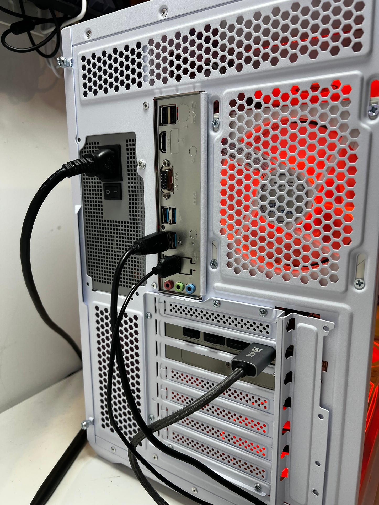 RTX 5070 | Ryzen 7 7800X3D