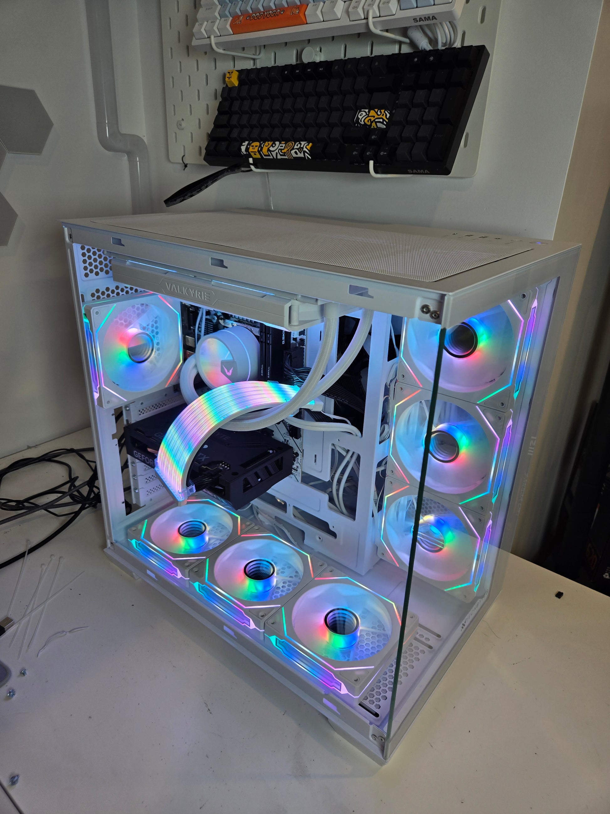RTX 4060 i5 DDR5 - Techbytes