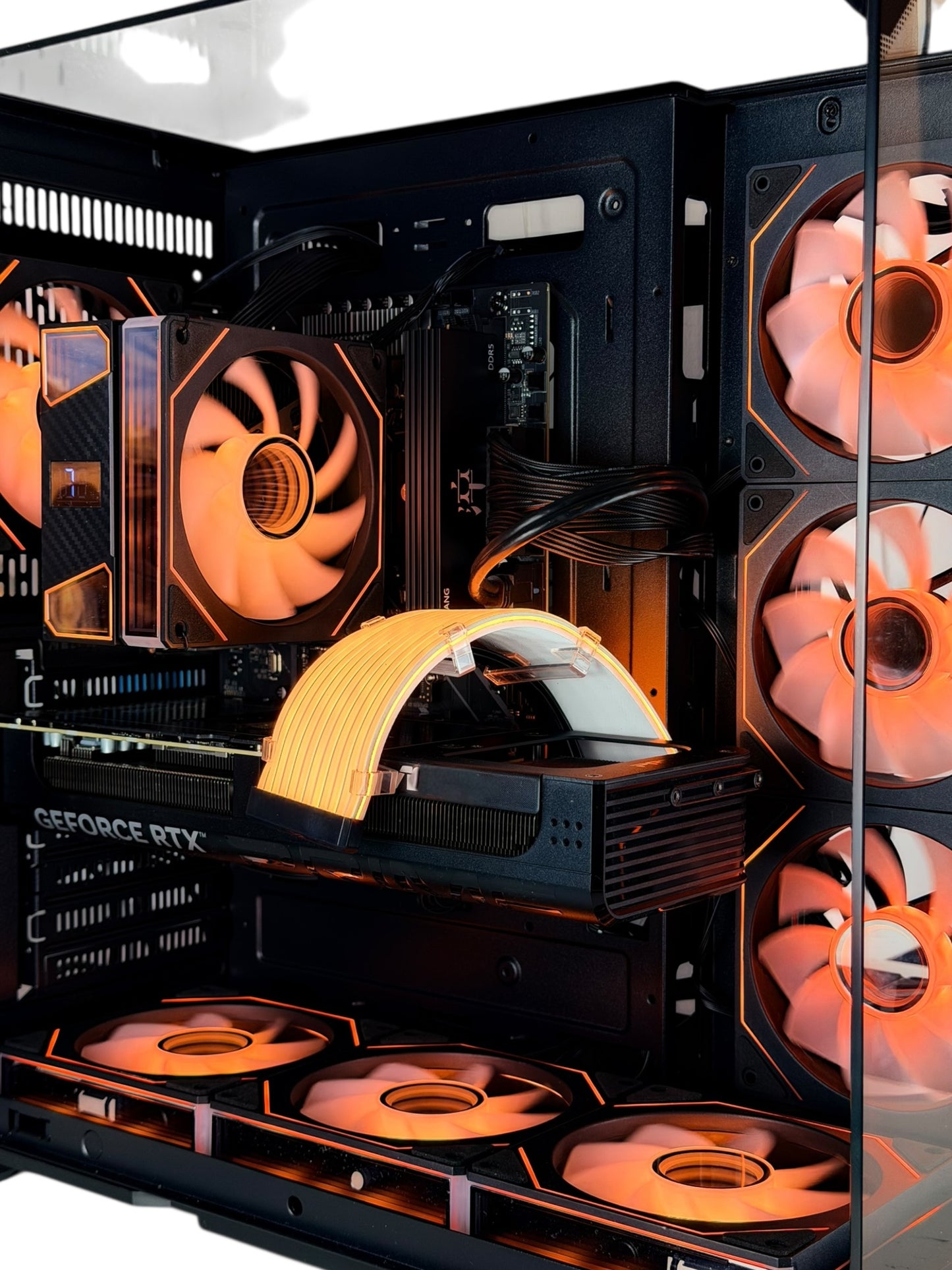 PHANTOM | RTX 5070 | 12700KF DDR4 - Techbytes